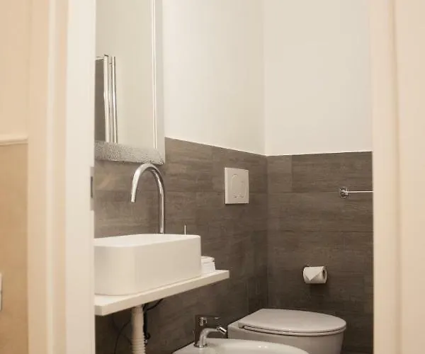 Rubino 3* Rome